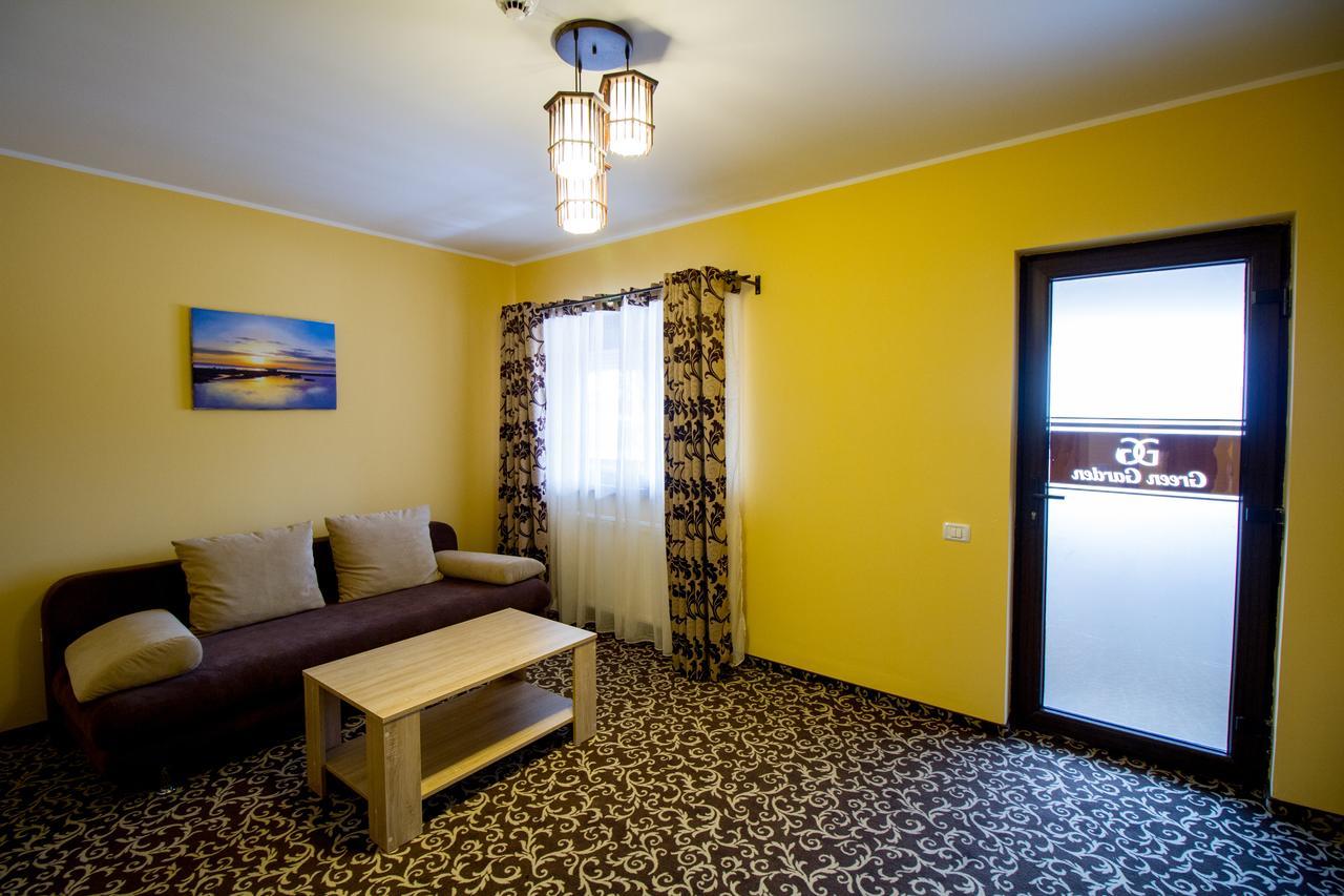 Green Garden Resort Odobesti Habitación foto